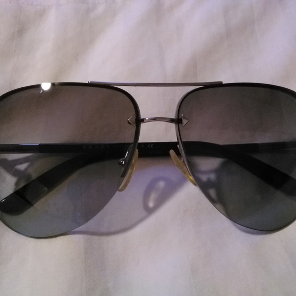 Prada aviator sunglasses - Picture 1 of 4